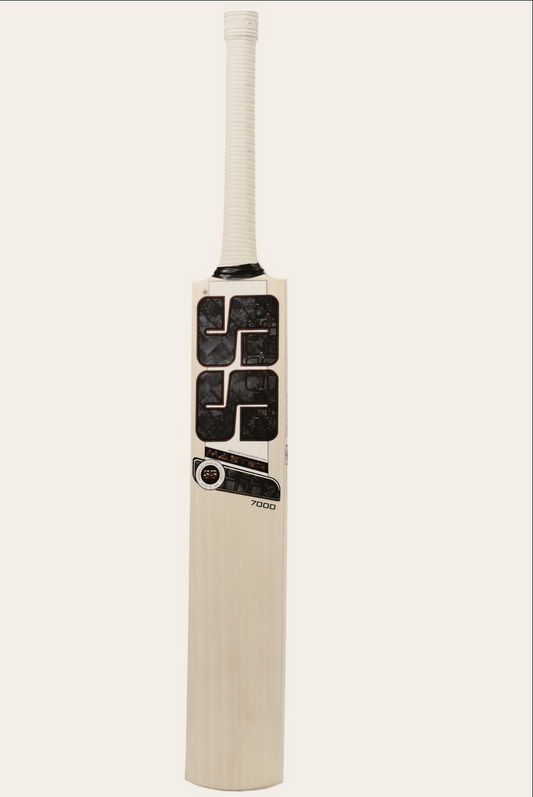 SS MASTER 7000 ENGLISH WILLOW CRICKET BAT