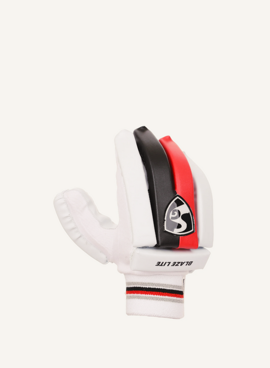 SG BLAZE LITE BATTING GLOVES