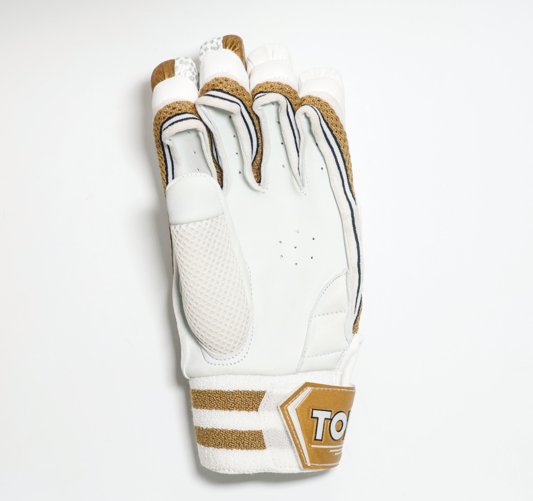 TON GOLDEN GUTSY BATTING GLOVES