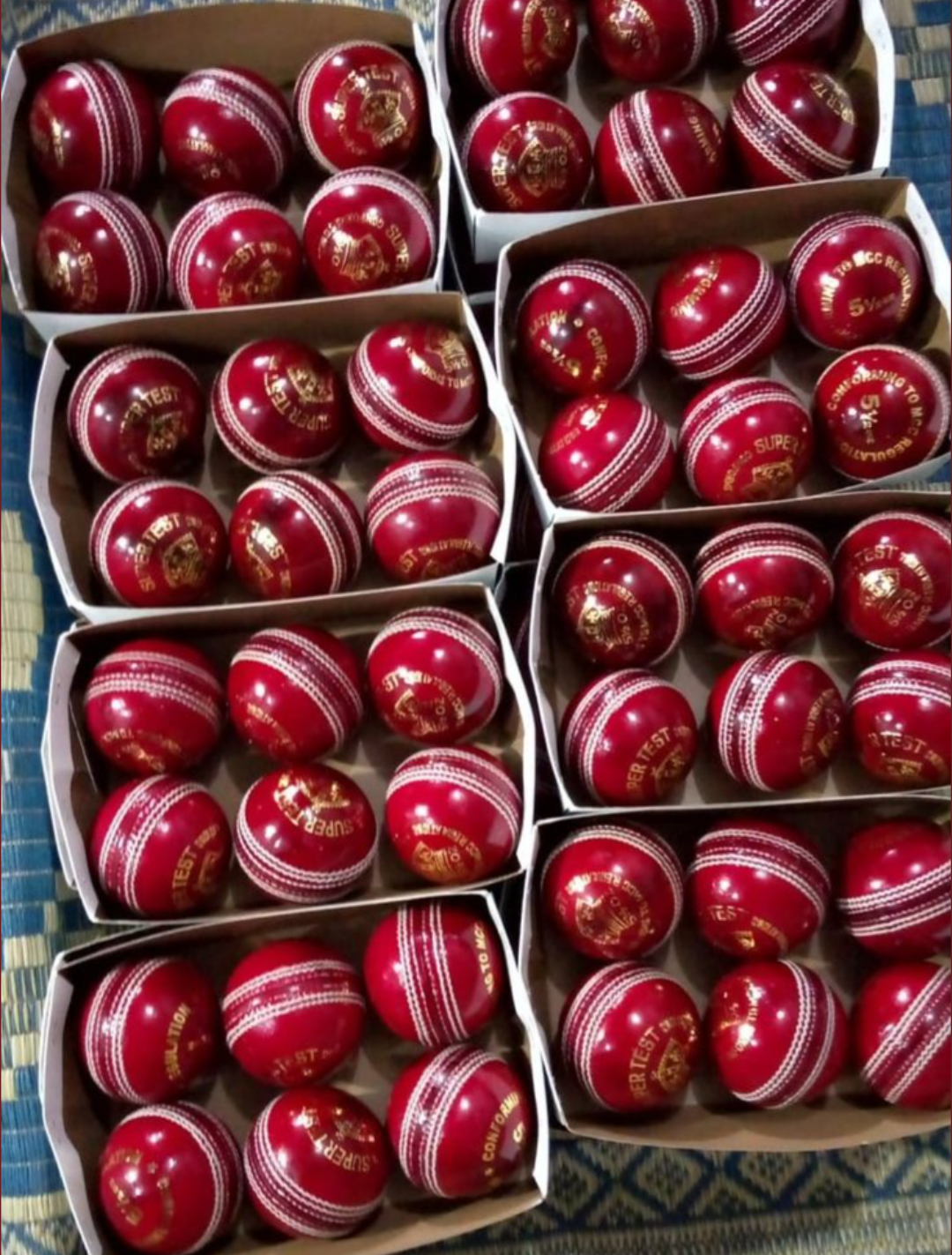 LEATHER CRICKET BALL FOUR PEICE RED