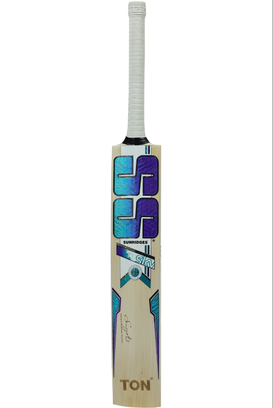 SS SKY THUNDER ENGLISH WILLOW CRICKET BAT , all sizes avl. ,, rate displayed is of SH size