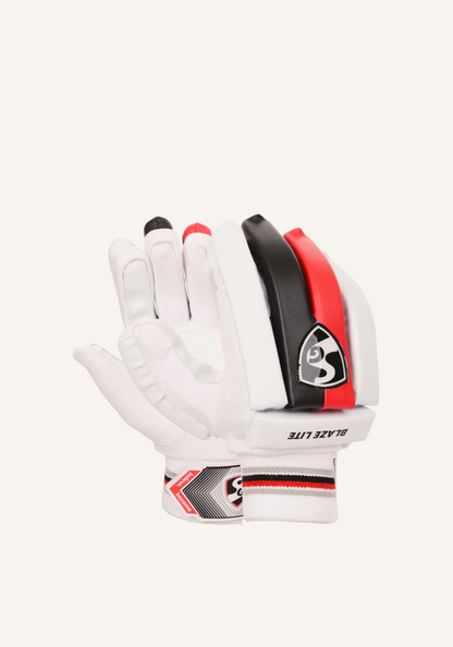 SG BLAZE LITE BATTING GLOVES